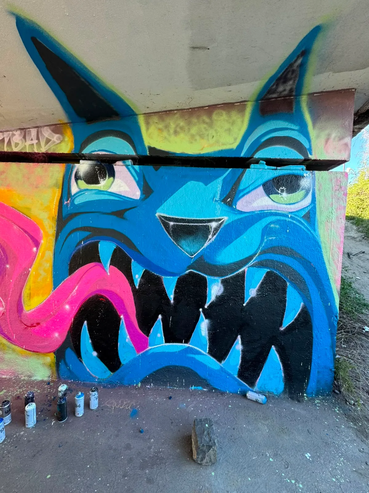 Don't b blue, wall, Warsaw