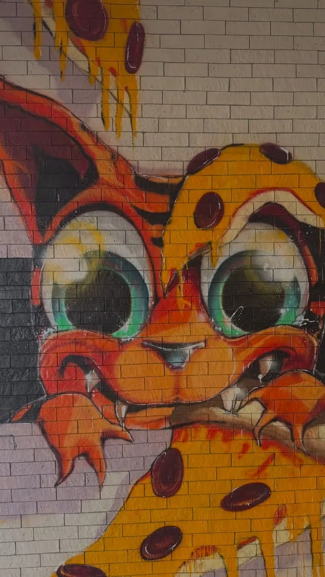 Pizza cat, wall, Bangkok